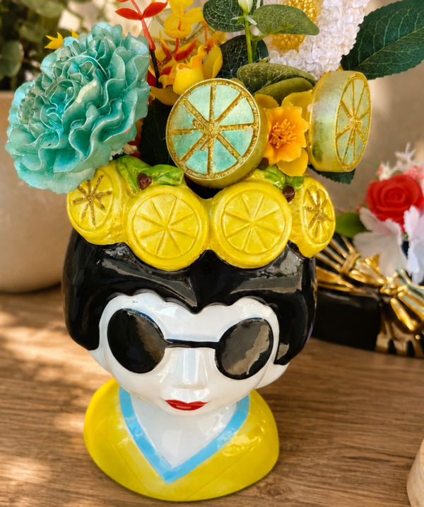 Vase décoratif floral en résine – Élégance & originalité artisanale