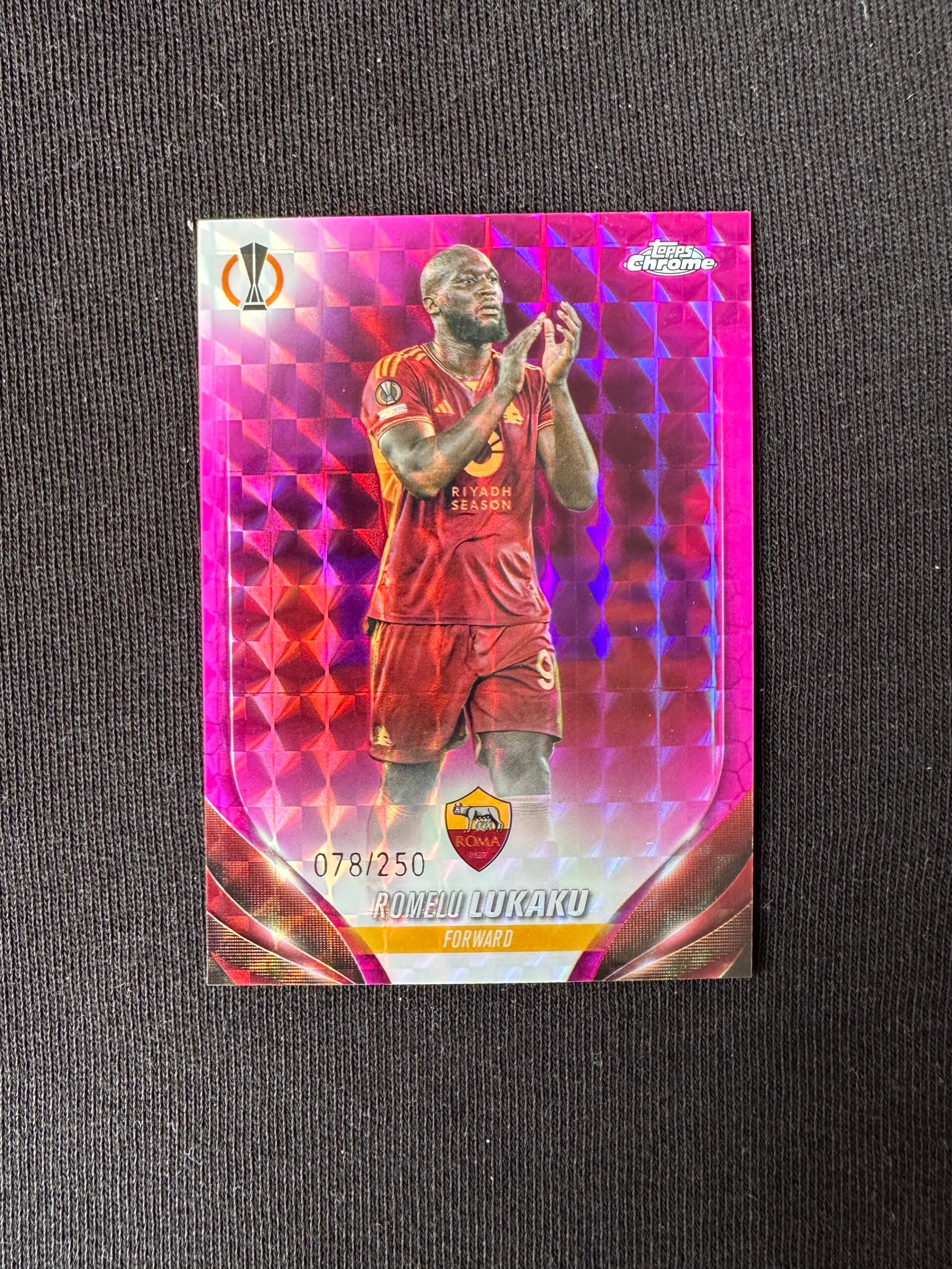 Romelu Lukaku /250 Topps Chrome 2024 Pink Geometric #32