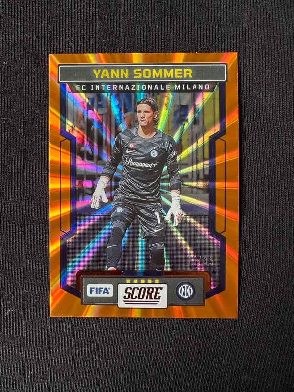 Yann Sommer /35 Panini Score Fifa 2023/24 Orange Lazer #98