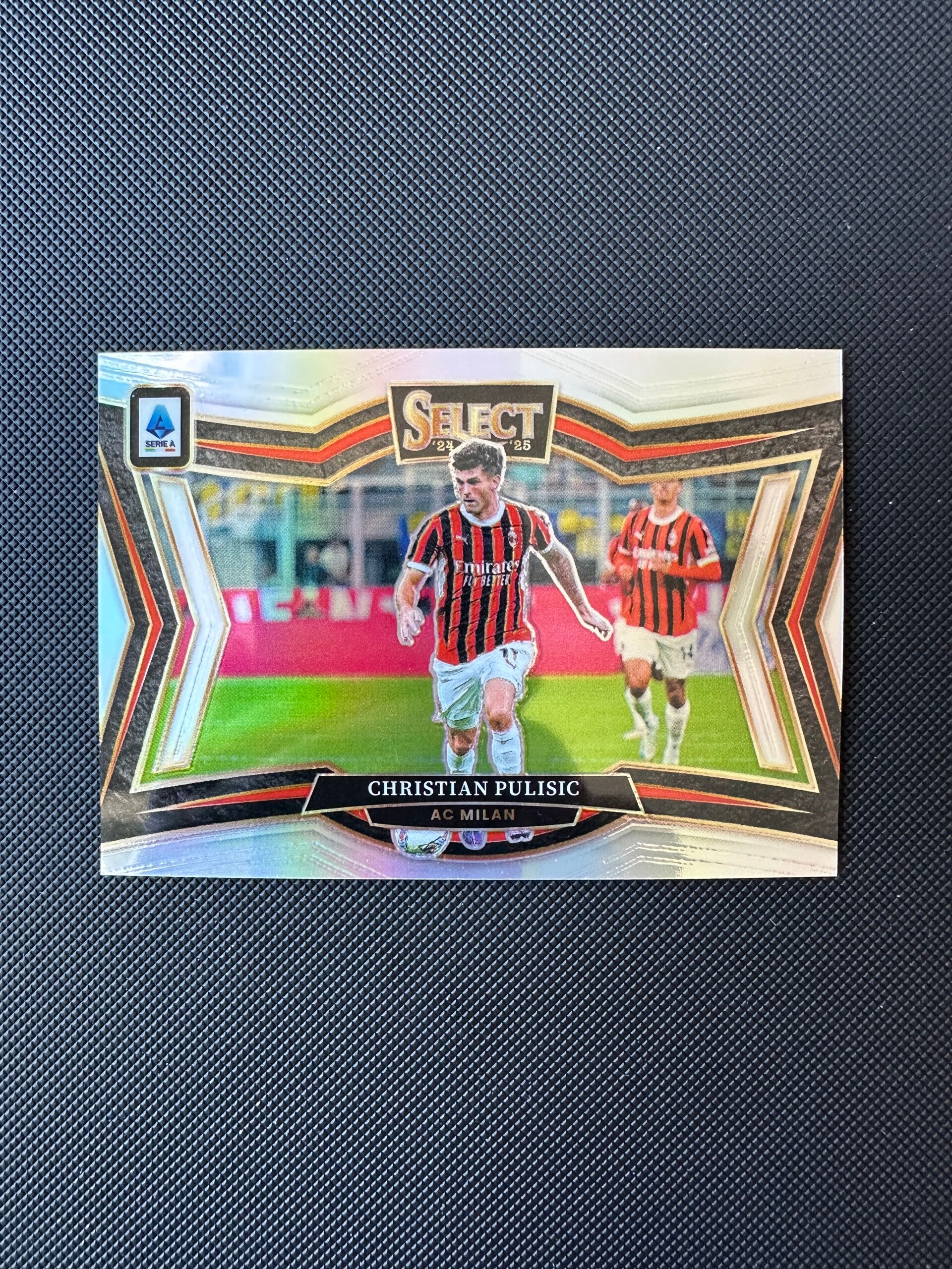 Christian Pulisic Panini Select Serie A 2024/25 Field Level- Prizm #203 MILAN