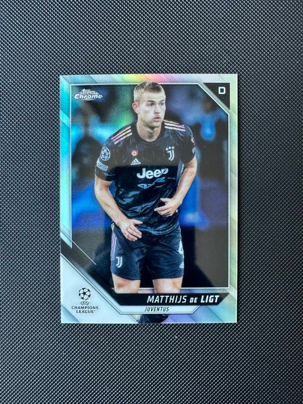 Matthijs De Light Topps Chrome UEFA Champions League 2022 Refractor #61