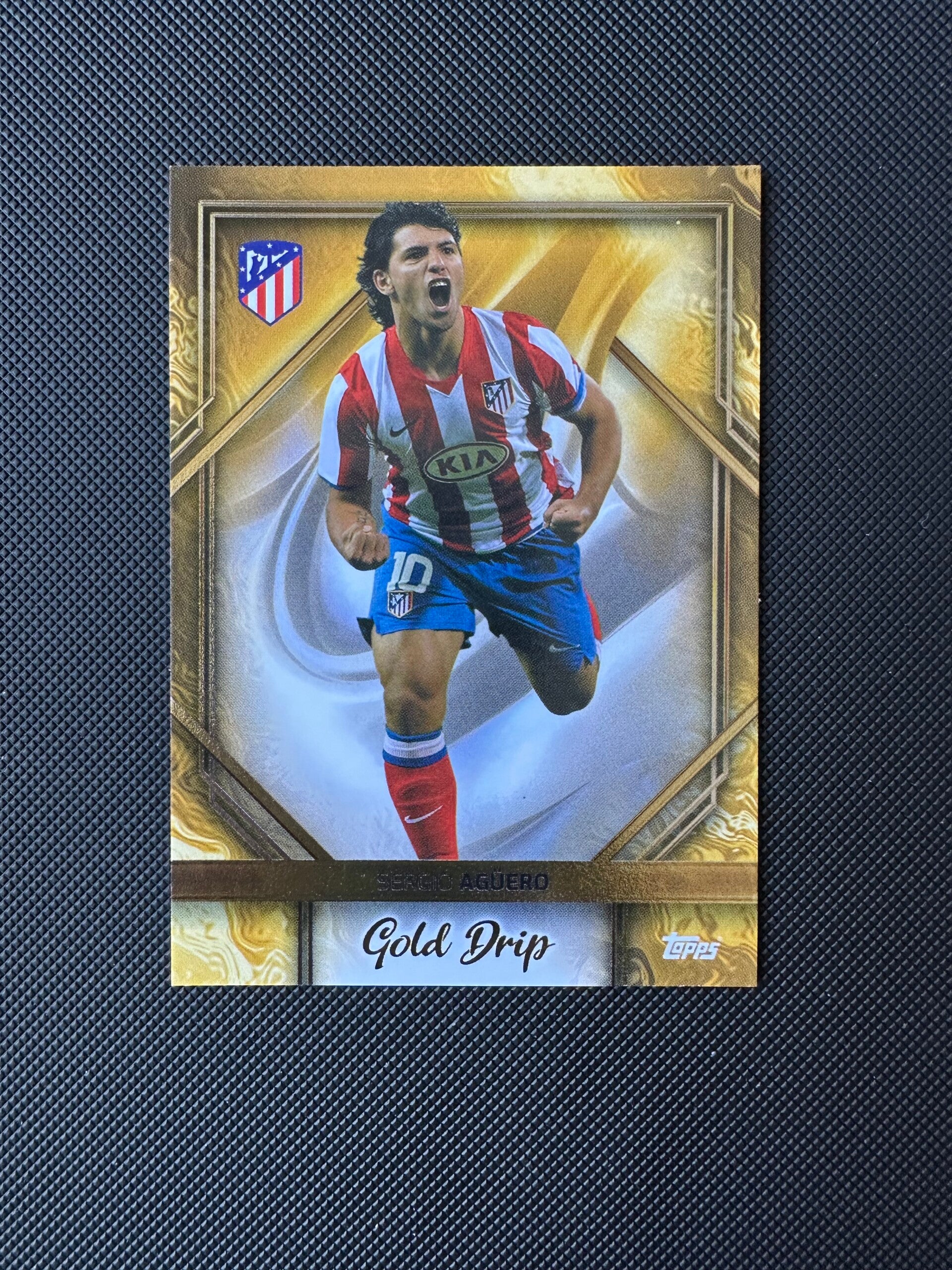 Sergio Agüero Topps Team Set 2024 Gold Drip #46