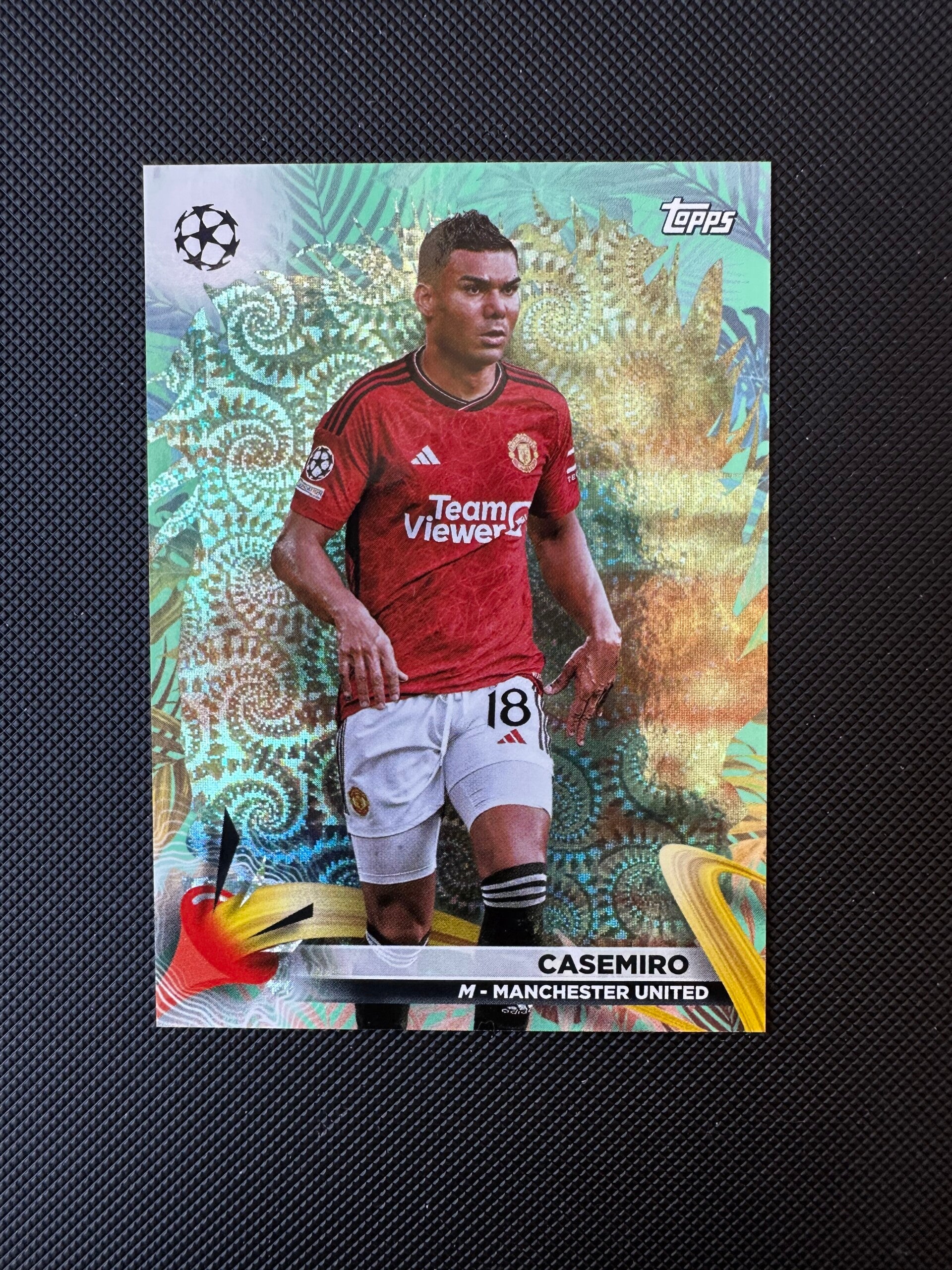 Casemiro /75 Topps Carnaval Edition UCC 2024 Green #53  *RARE* MAN. UTD.