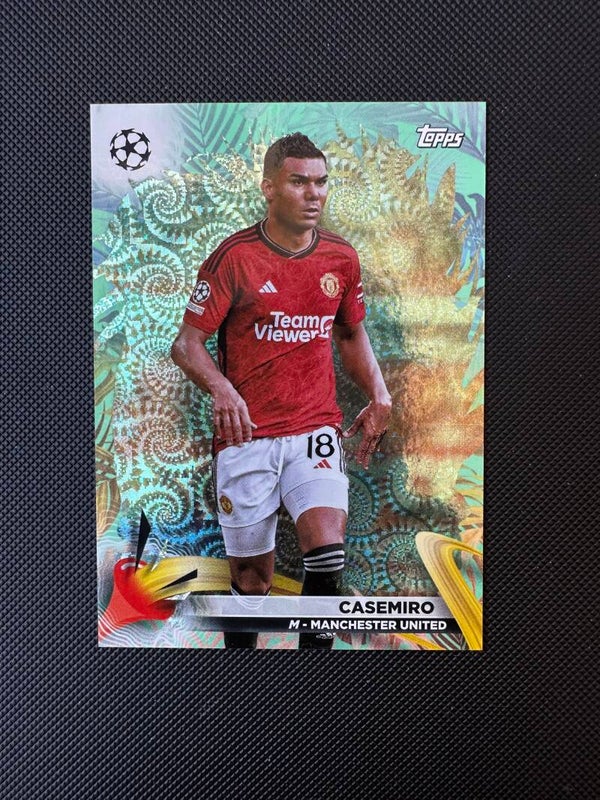 Casemiro /75 Topps Carnaval Edition UCC 2024 Green #53  *RARE* MAN. UTD.