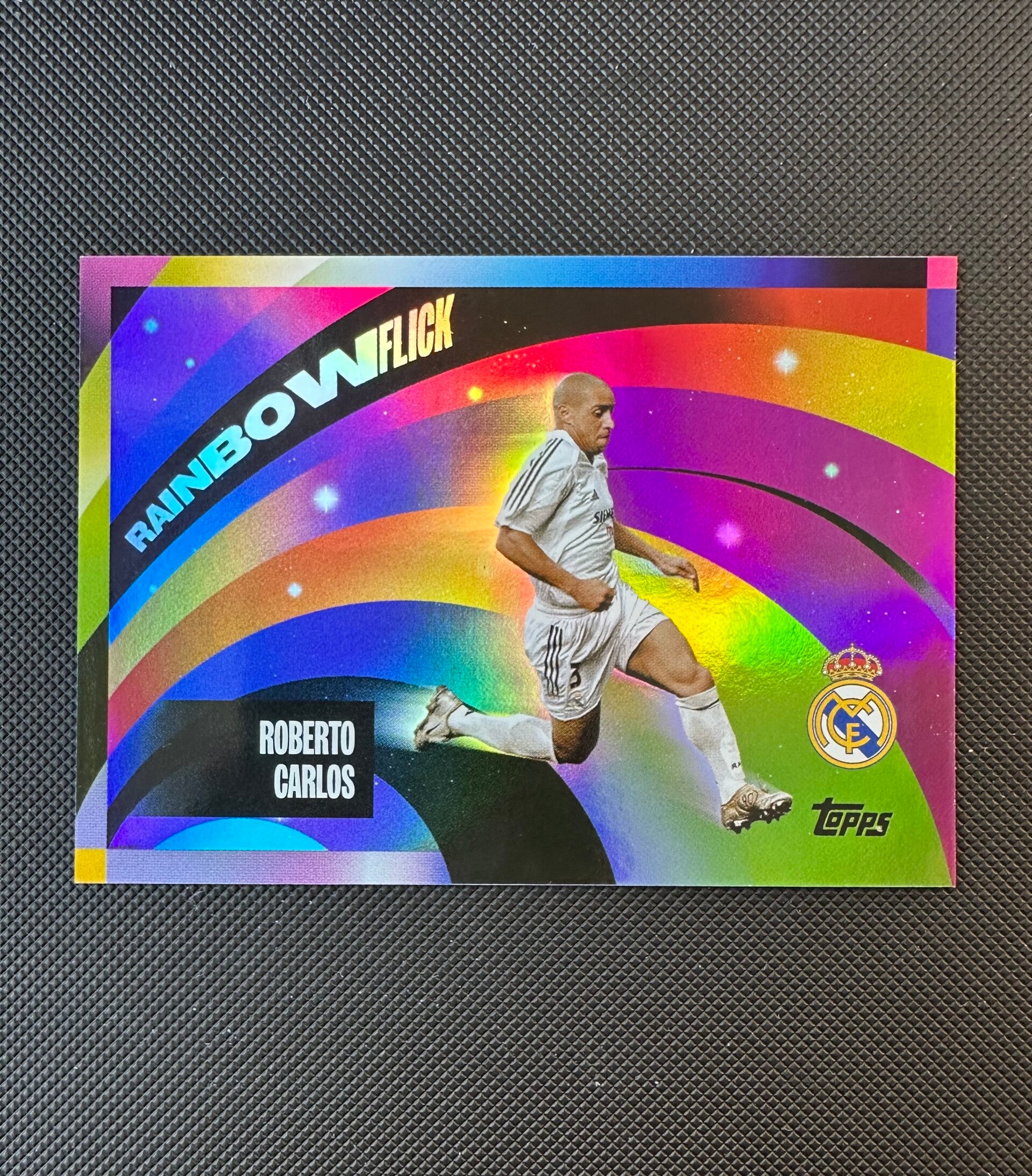 Roberto Carlos Topps Real Madrid Team Set 2024 Rainbow Flick #RF-15 Casehit REAL MADRID