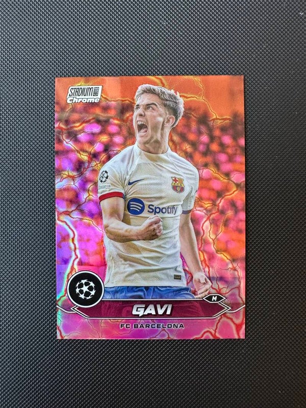 Gavi Topps Stadium Club Chrome 2023/24 Orange Pink Electric Charge Refractor #6
