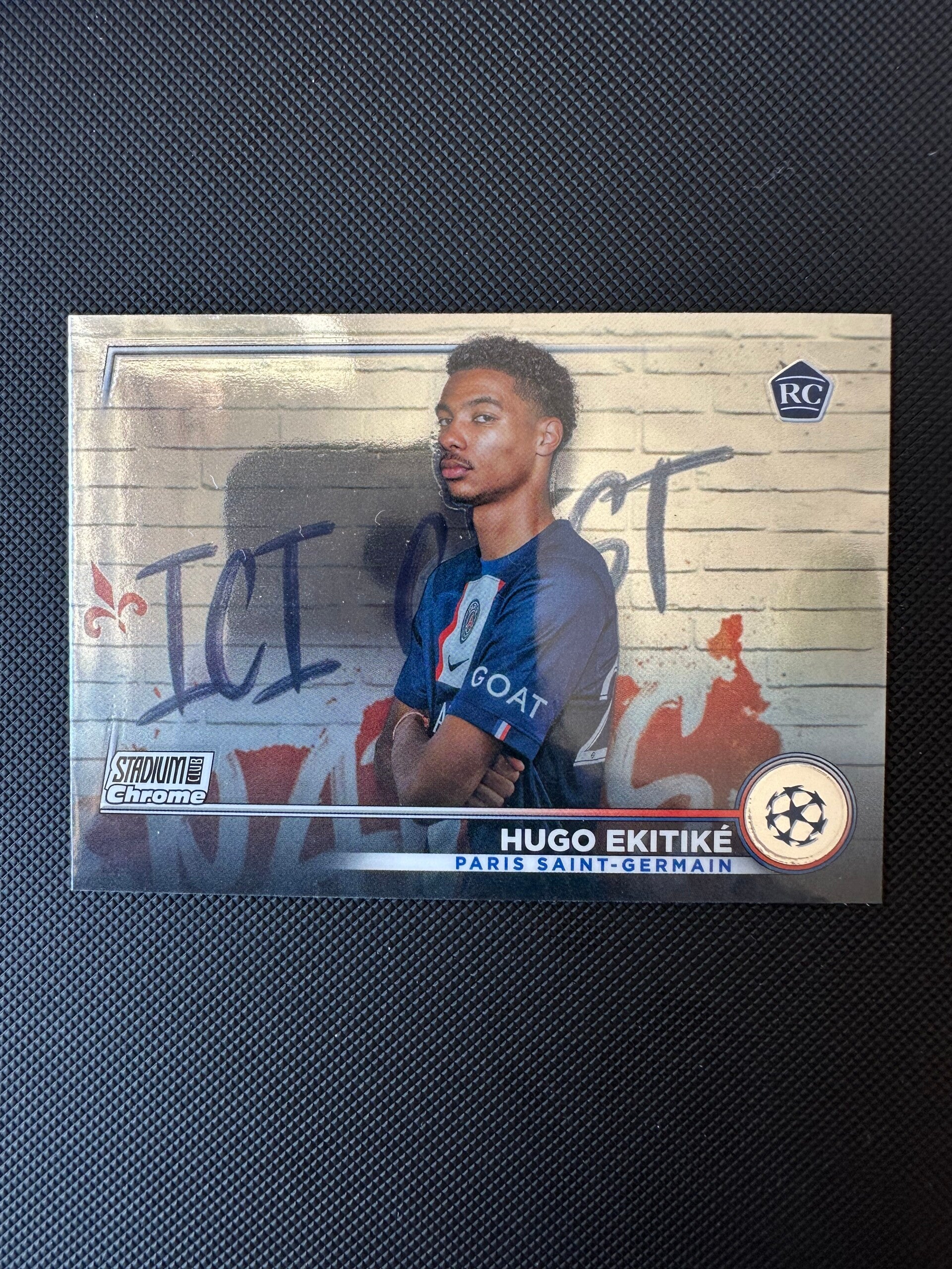 Hugo Ekitike Rookie Topps Stadium Club Chrome 2023 #44 PSG