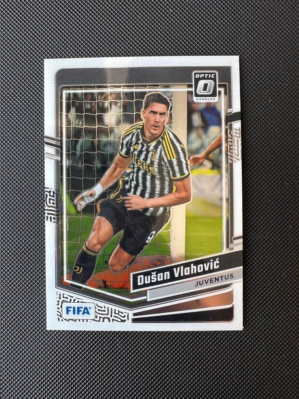 Dušan Vlahović Panini Donruss 2023/24 Optic #139