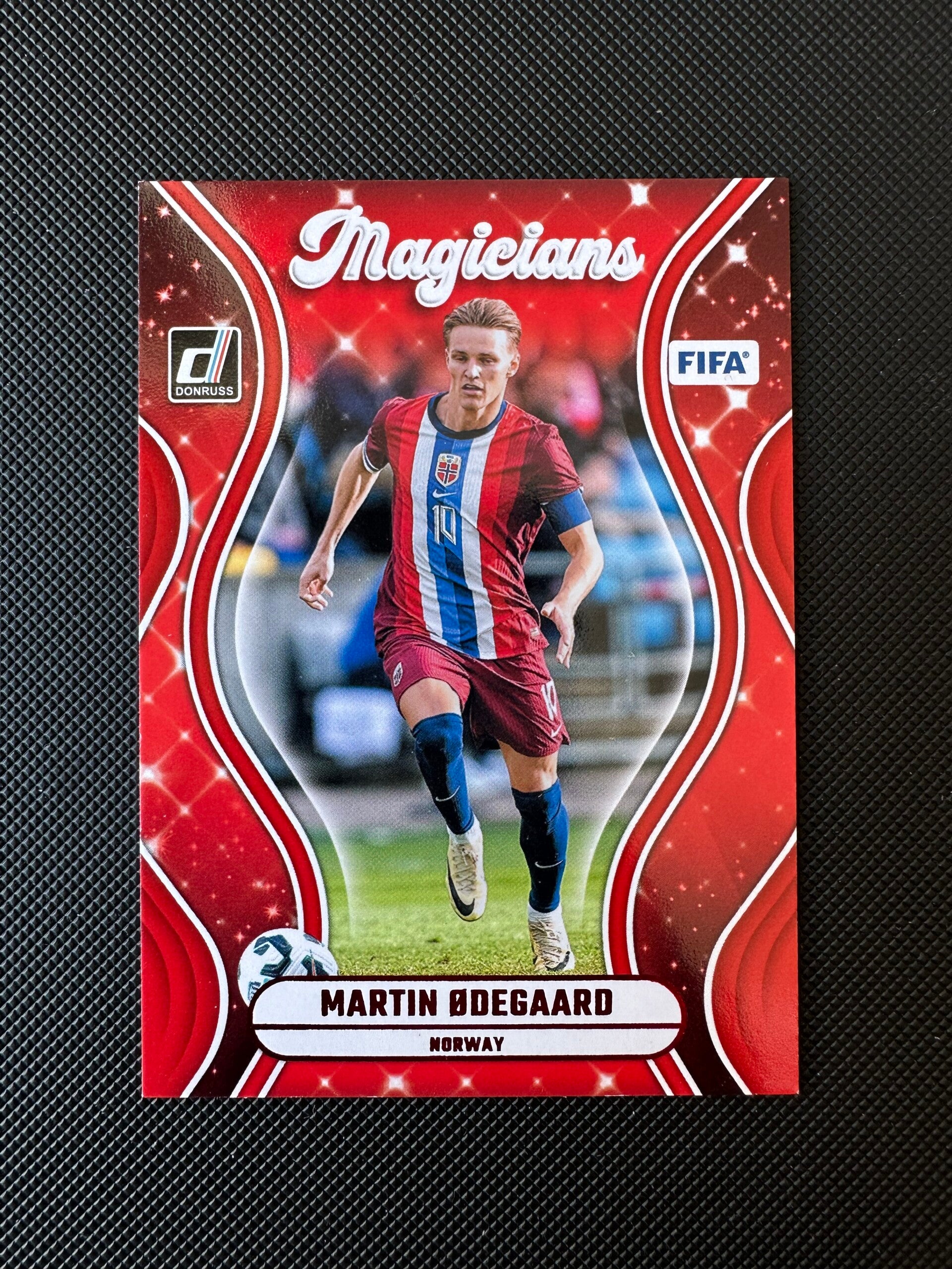 Martin Odegard Panini Donruss 2024/25 Magicians #4