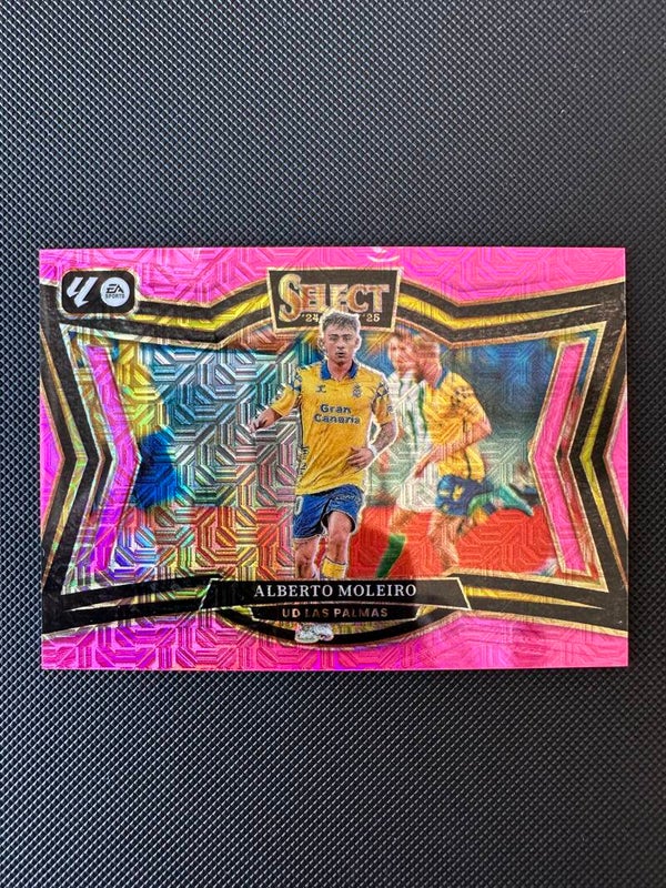 Alberto Moleiro /179 Panini Select La Liga 2024/25 Pink Prizm- Field Level #244 LAS PALMAS
