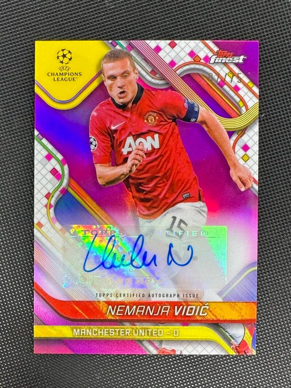 Nemanja Vidić /75 Auto Topps Finest UEFA Club Competitions 2024/25 Base Autographs Magneta Refractor #BA-NV