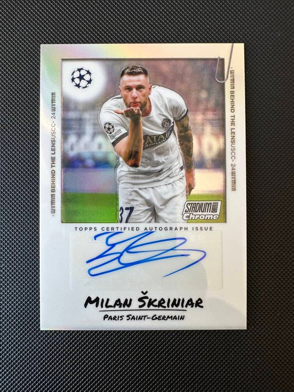Milan Škrinjar Auto Topps Stadium Club Chrome UEFA CL 2023/24 Behind The Lens #BTLA-MS