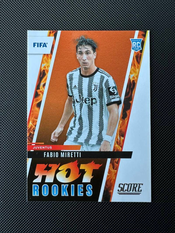 Fabio Miretti Rookie Panini Score FIFA 2022/23 Hot Rookies #16
