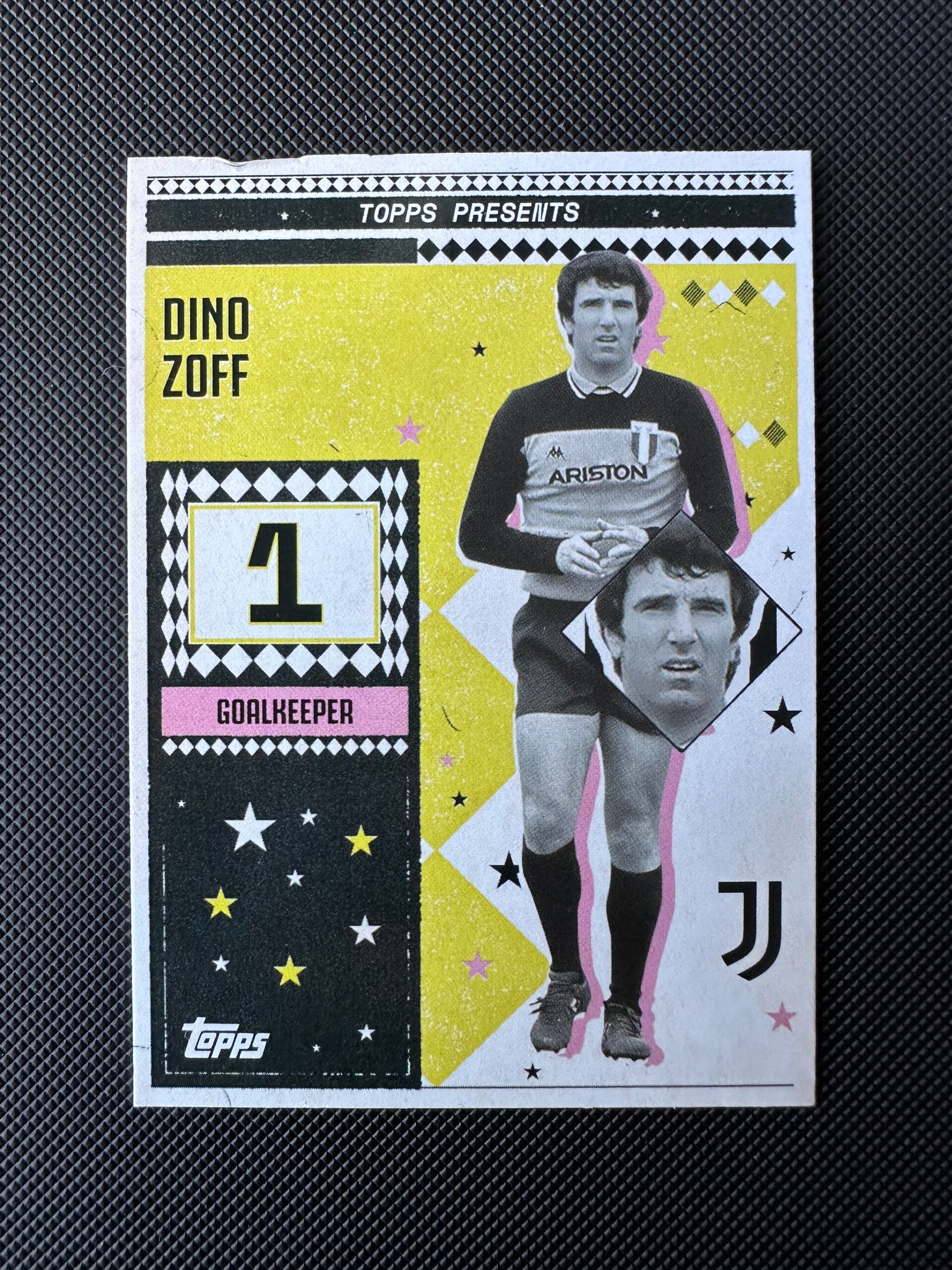 Dino Zoff Topps Team Set 2025 Black And White #34