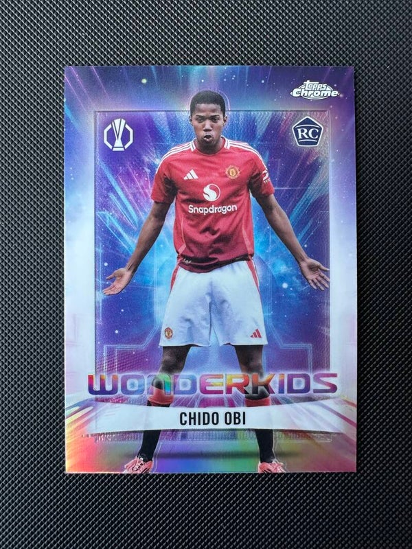 Chido Obi Rookie Topps Chrome 2025 Wonderkids Refractor #WK-3 MAN. UTD.