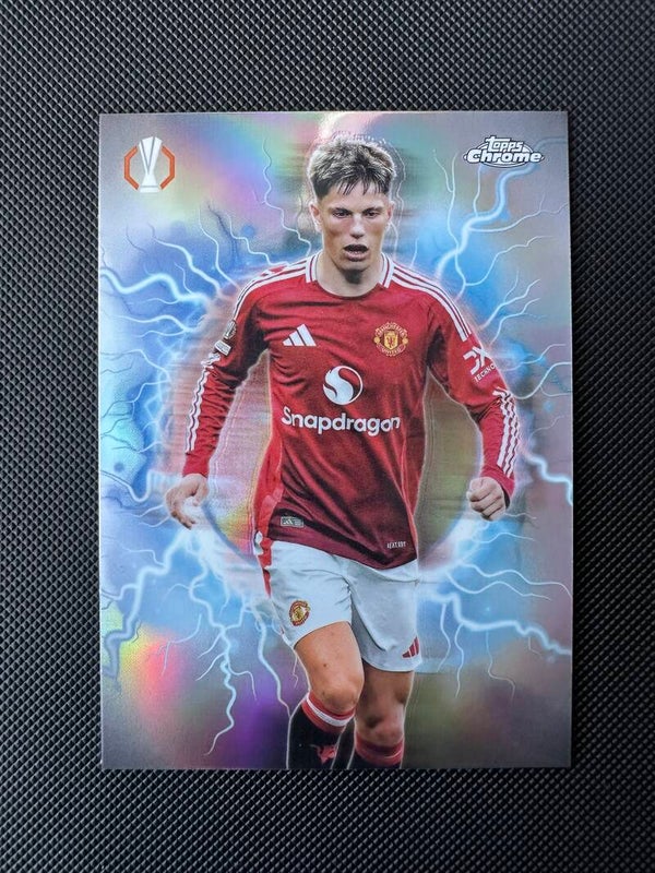 Alejando Garnacho Topps Chrome UEFA 2024/25 Circle Of Power Shock Wave- Refractor #CP-13 MAN. UTD.