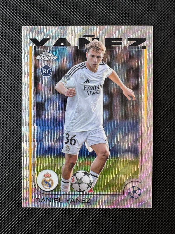 Daniel Yanez Rookie Topps Chrome 2025 Wave Refractor #66 REAL MADRID