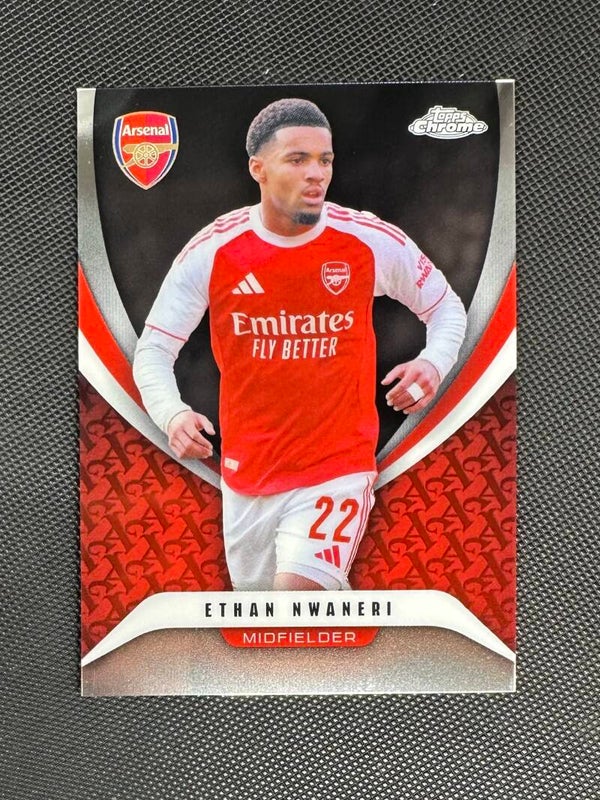Ethan Nwaneri Topps Chrome Arsenal 2025/26 #17
