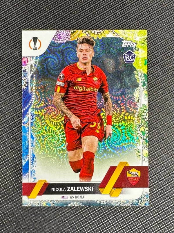 Nicola Zalewski Rookie /75 Topps Carnaval Edition UEFA CC 2022/23 Green #59