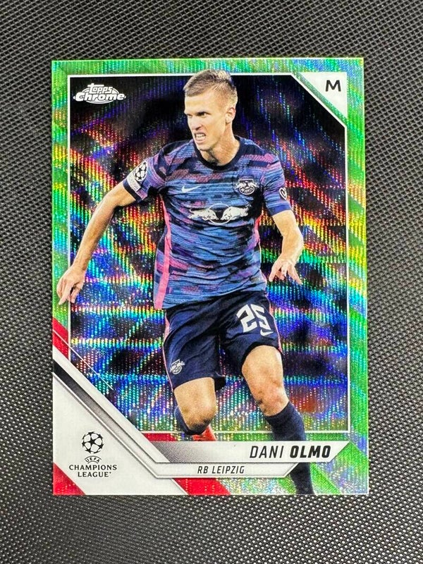 Dani Olmo /99 Topps Chrome UEFA CC 2021/22 Neon Green Wave #141 LEIPZIG