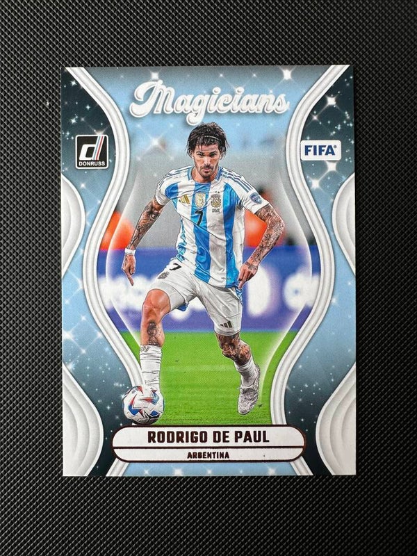 Rodrigo De Paul Panini Donurss 2024/25 Magicians #19