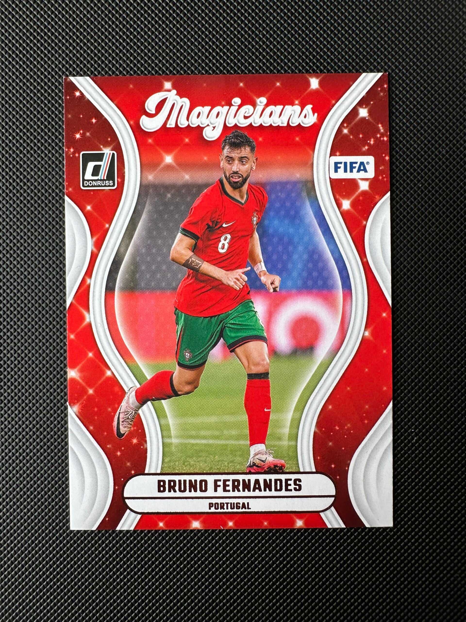 Bruno Fernandes Panini Donruss 2024/25 Magicians #14