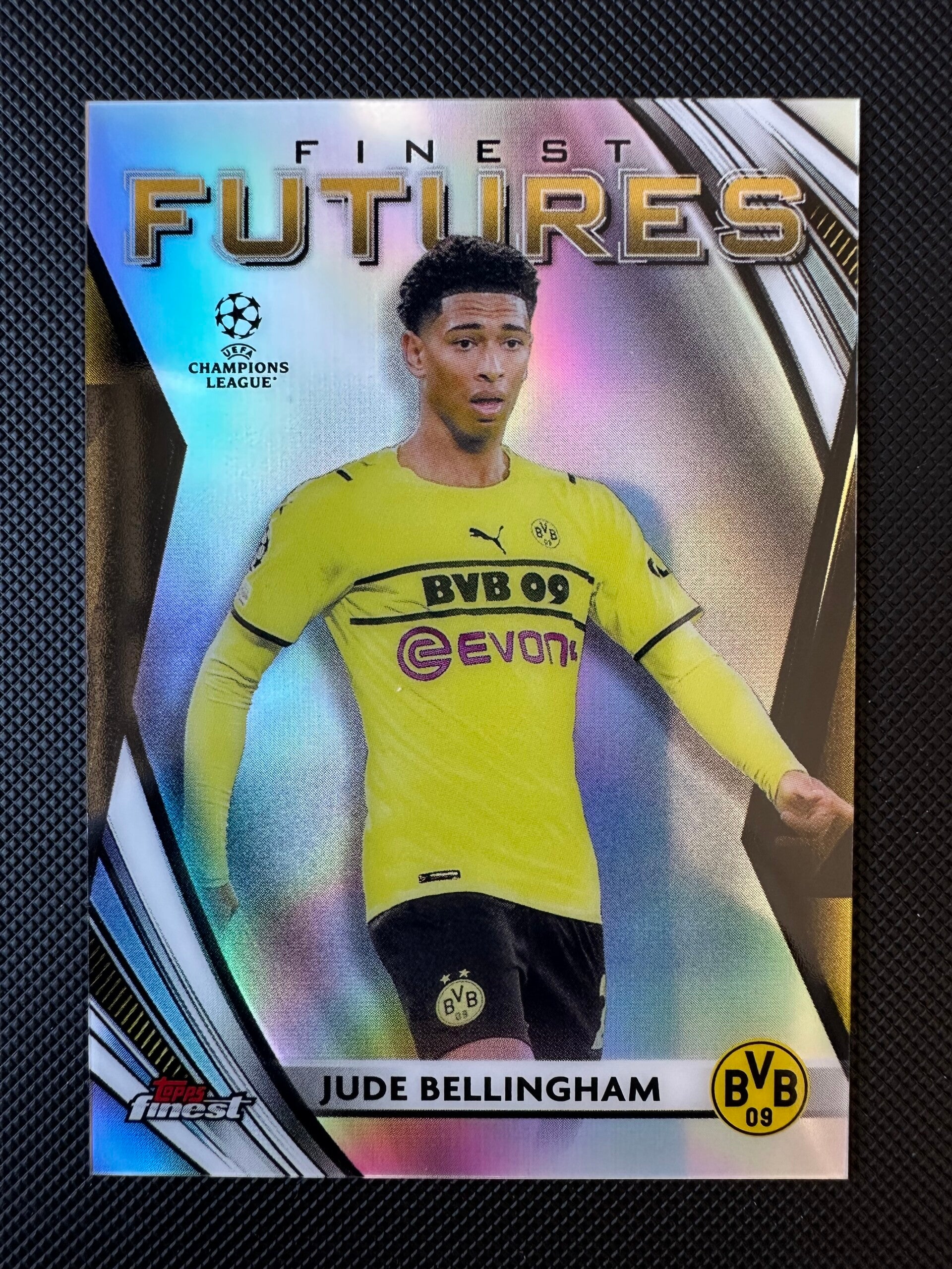 Jude Bellingham Topps Finest 2022 Finest Futures Refractor #FF-6