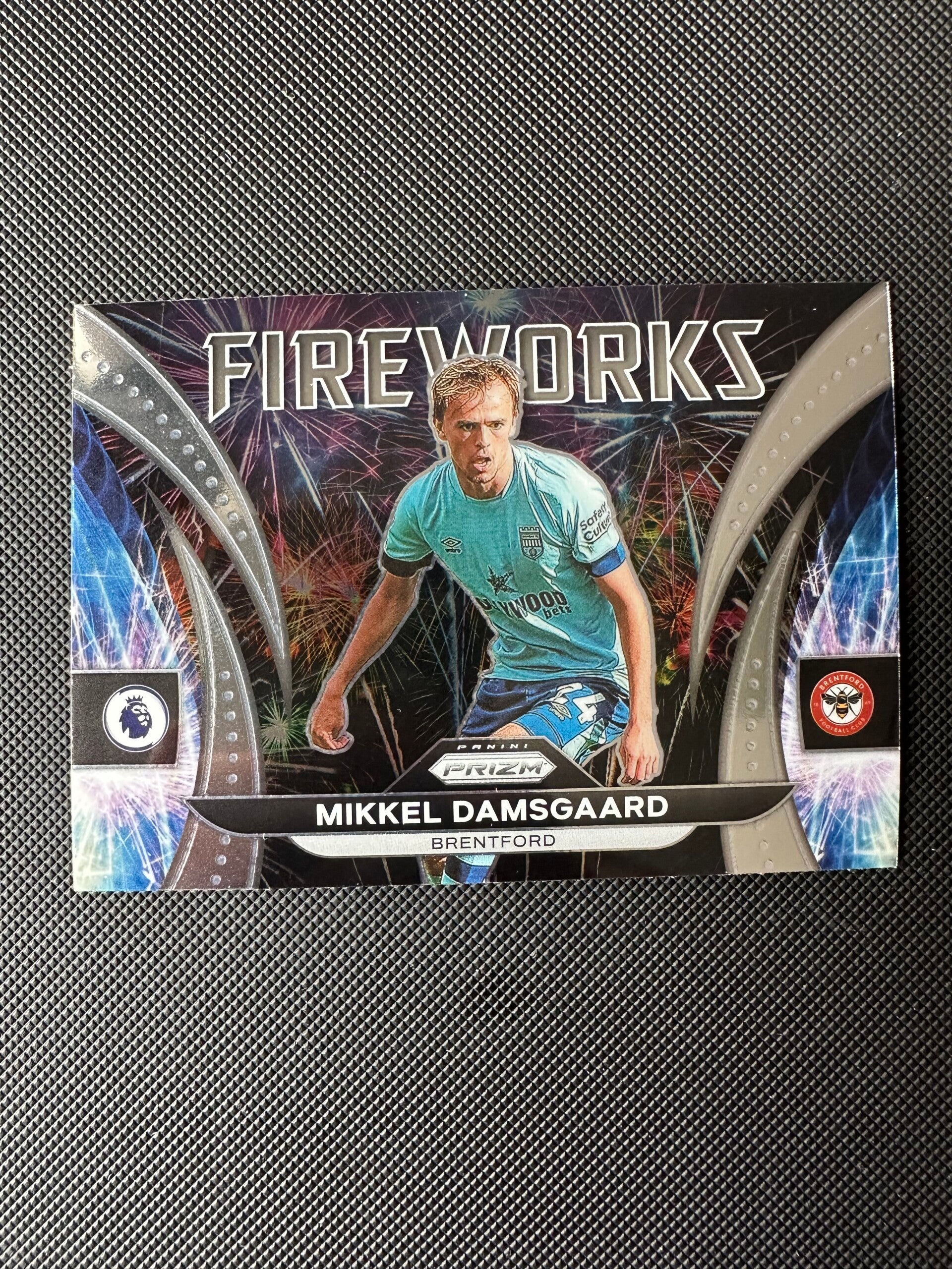 Mikkel Damsgaard Panini Prizm Premier League 2022/23 Fireworks #3 BRENTFORD