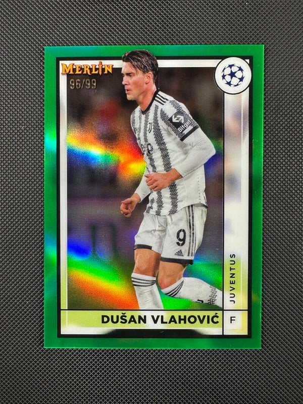 Dušan Vlahović /99 Topps Merlin 2022/23 Green Refractor #82