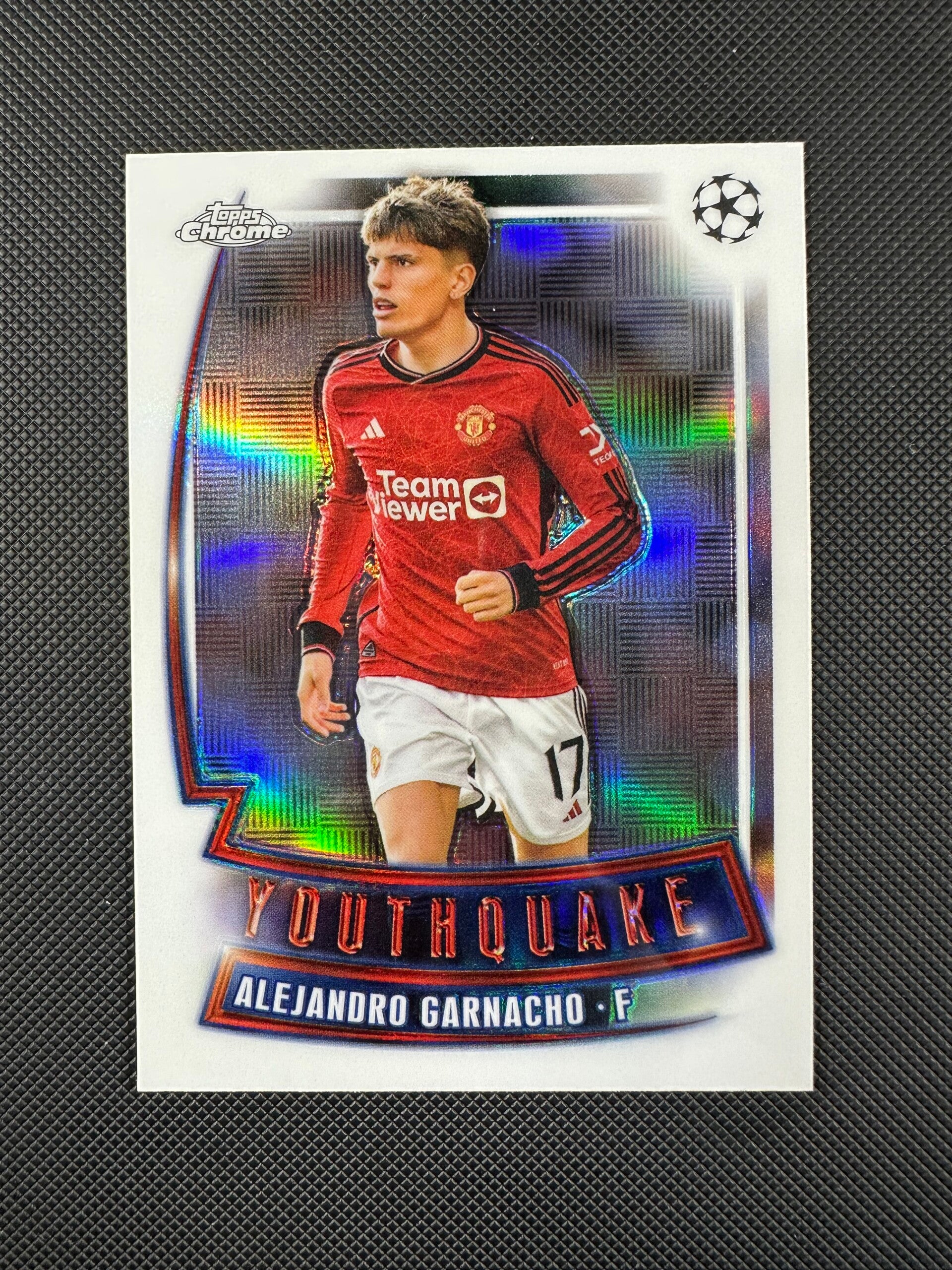 Alejandro Garnacho Topps Chrome 2024 Youthquake Refractor #YQ-19 MAN. UTD.