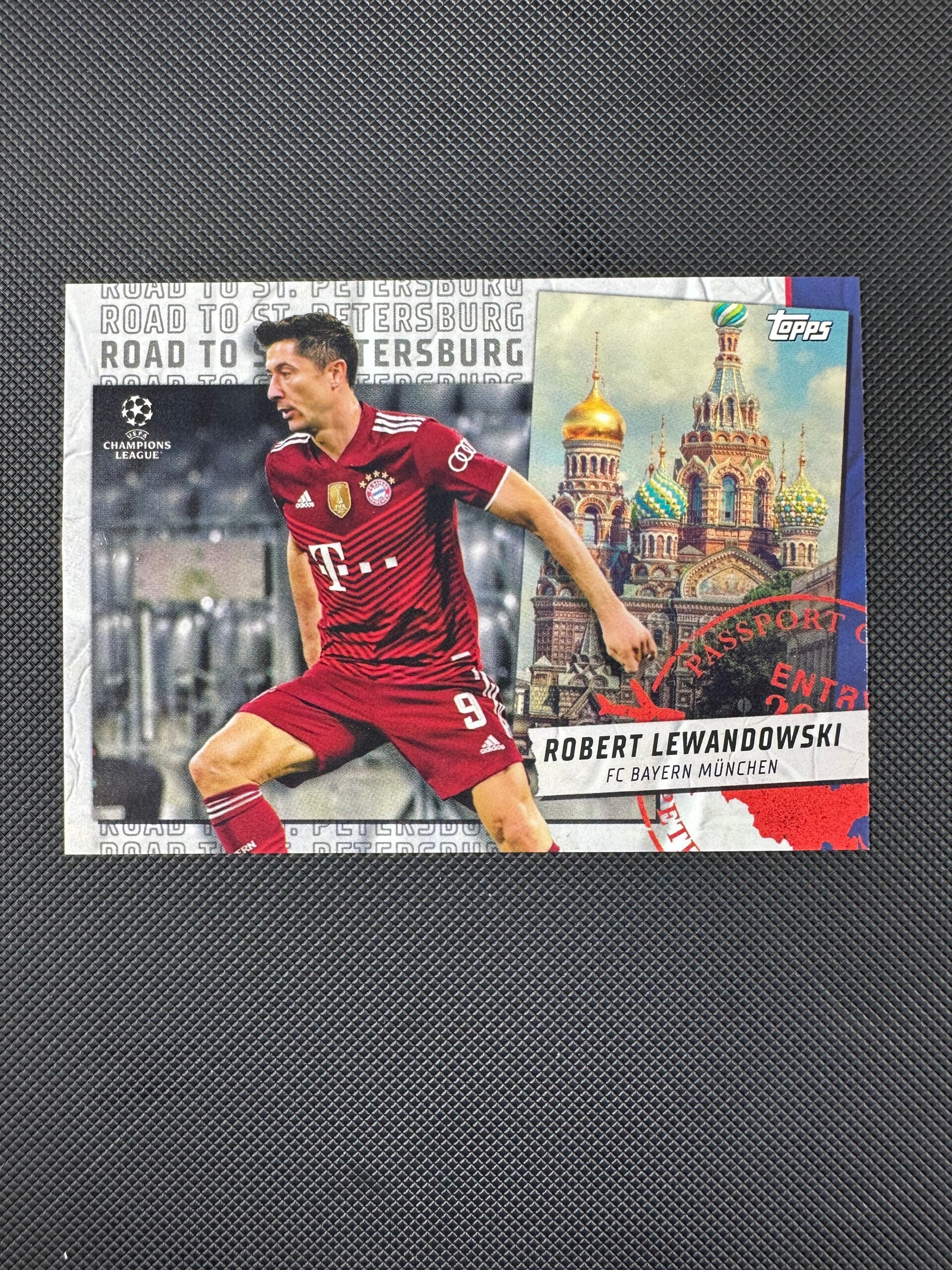 Robert Lewandowski Topps UEFA CL 2021/22 Road to St. Petersburg #RSP-12