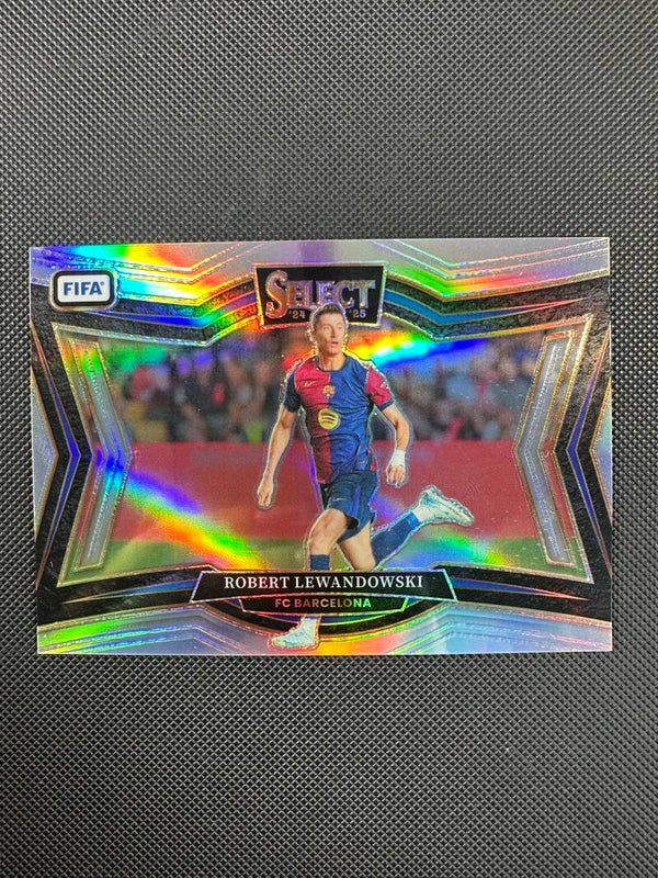 Robert Lewandowski Panini Select FIFA 2024/25 Field Level Prizm #218
