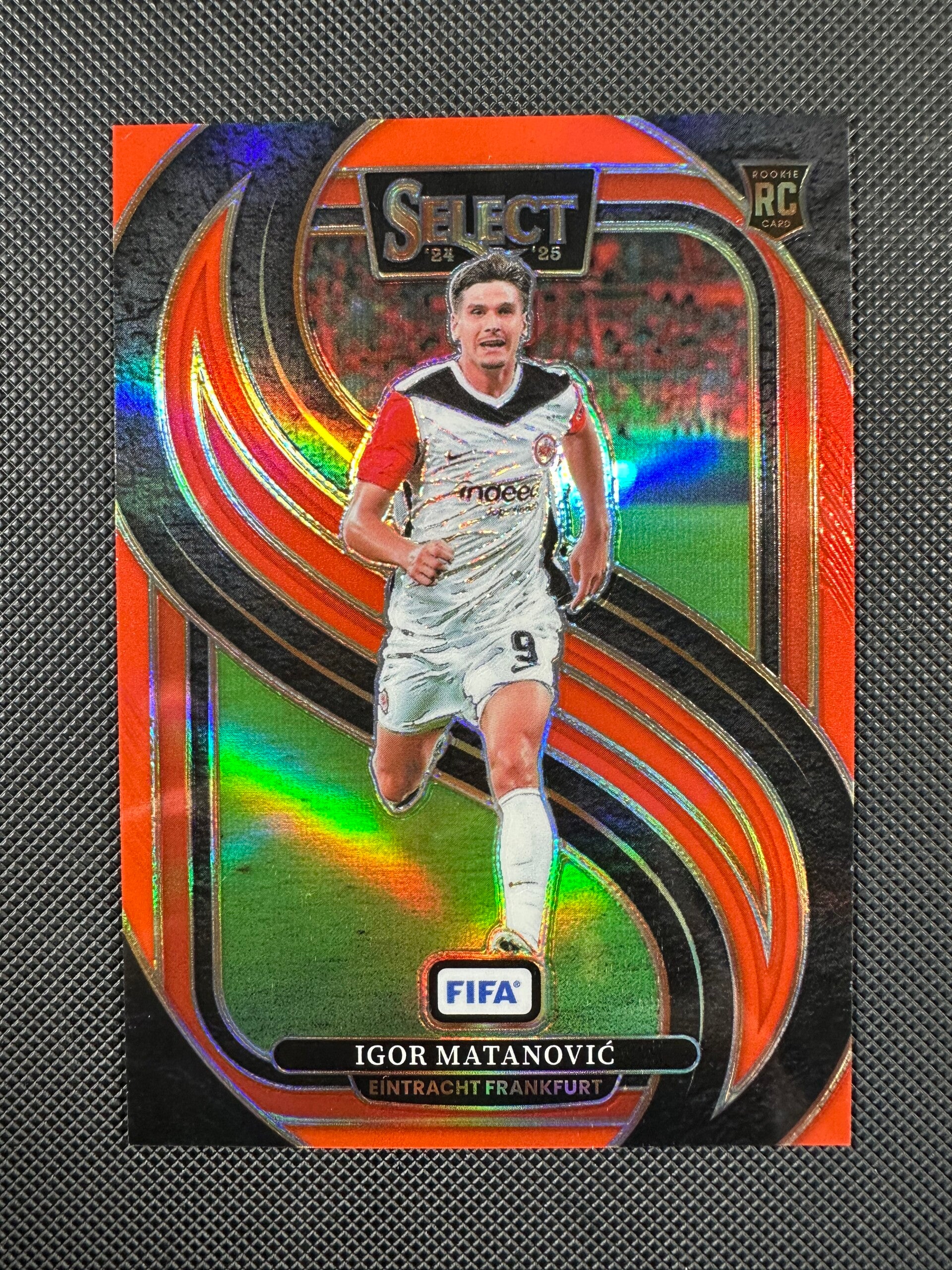 Igor Matanović Rookie Panini Select FIFA 2024/25 Red Mezzanine Prizm #134 EINTRACHT FRANKFURT