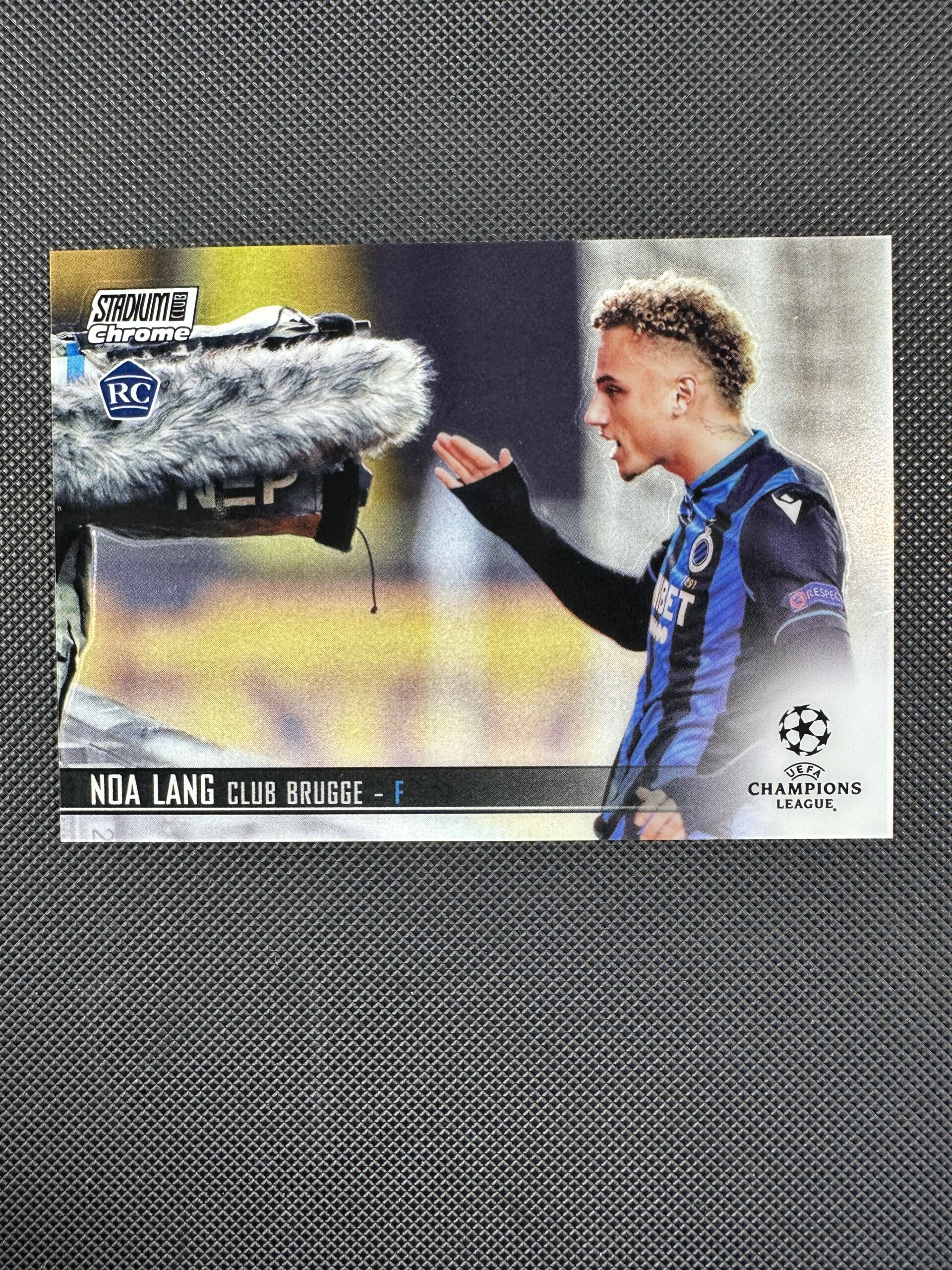 Noa Lang Rookie Topps Stadium Club Chrome UEFA 2020/21 #4 CLUB BRUGGE