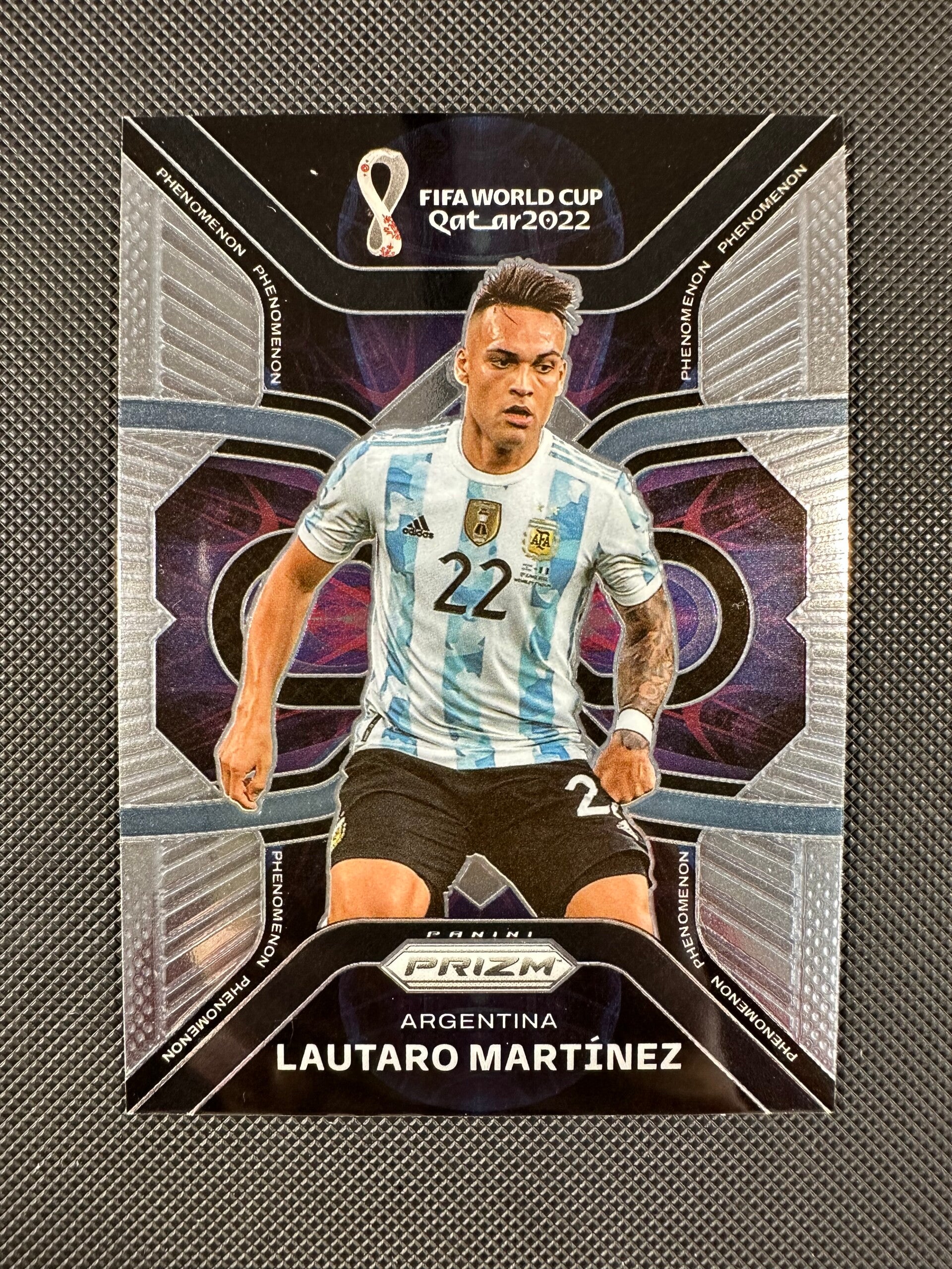 Lautaro Martinez Panini Prizm FIFA World Cup 2022 (Qatar) Phenomenon #15