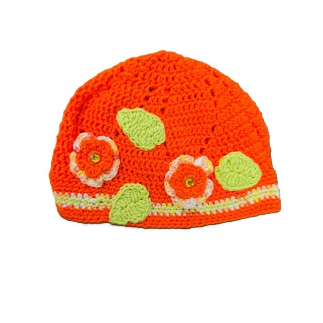 HAUBE orange mit Blumen gehäkelt