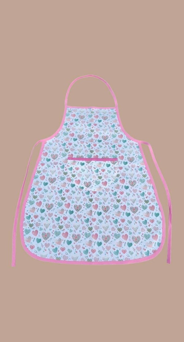 KINDERSCHÜRZE Herzen pink umrandet