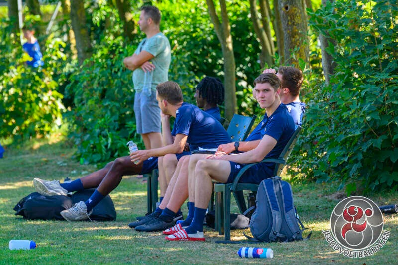 2025-08-jeugd-voetbal-dagen-5006-standard.jpg