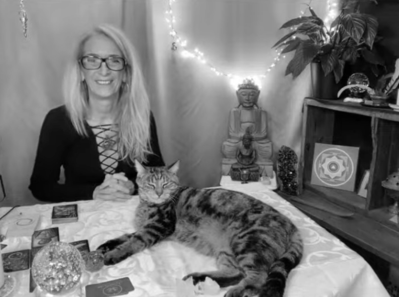 Conny PIN 500 Kartenrat.com Hellsichtiges Medium seit Kindheit KURZER WERDEGANG und Beschäftigungen