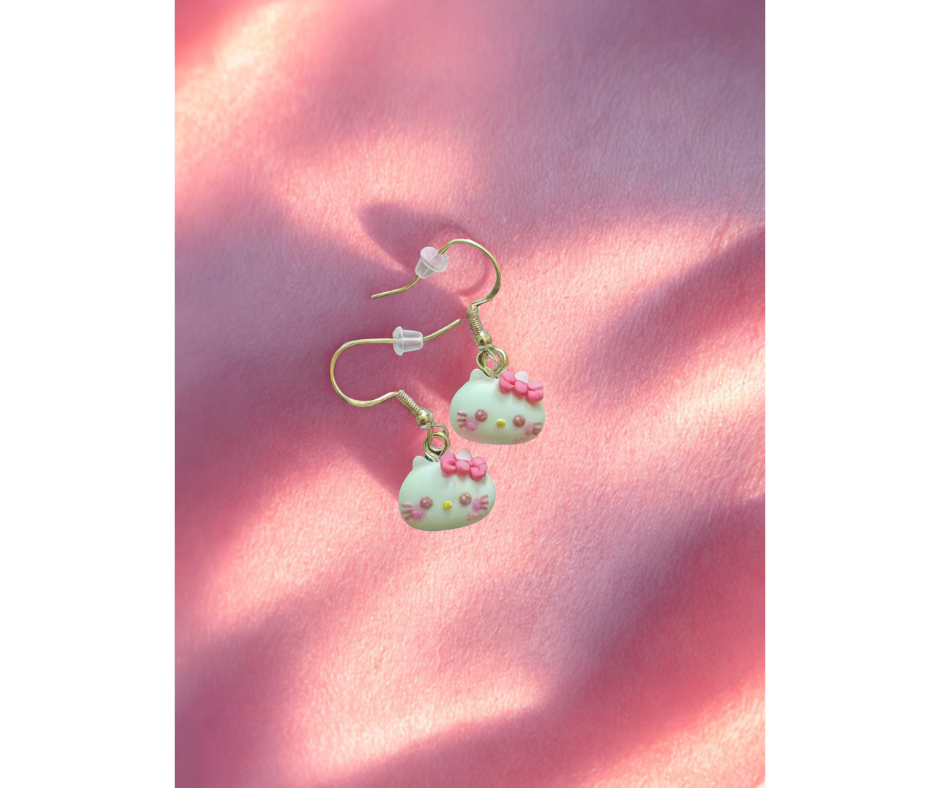 Charmed Critters- Cat with Bow