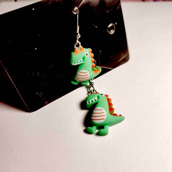 Rawr! Dangle earings