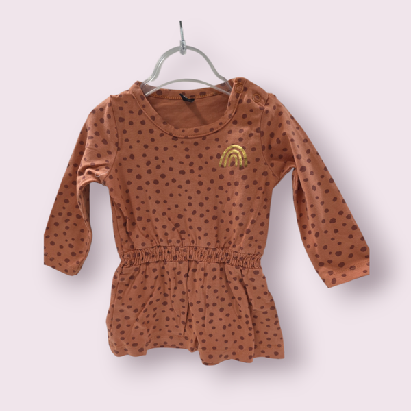 Jurkje met stipjes oranje terracotta