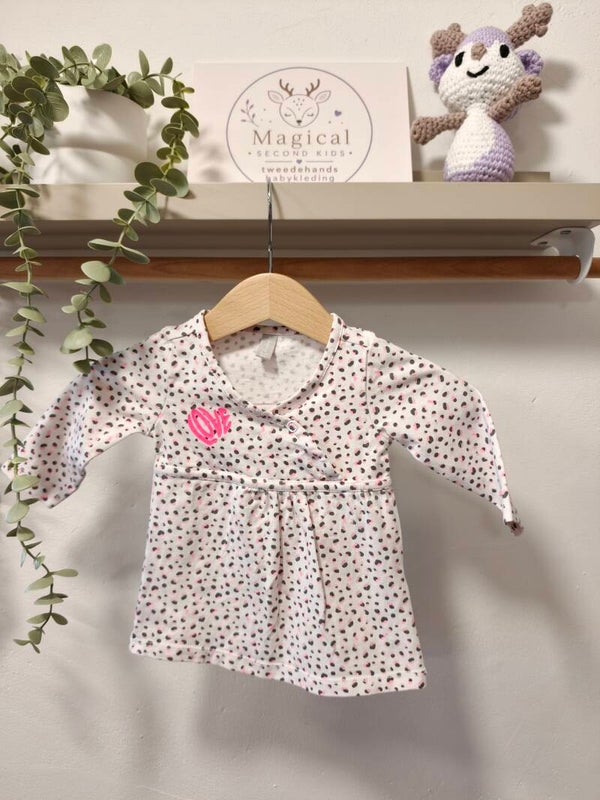 Newborn jurkje Maat 50 - 2249