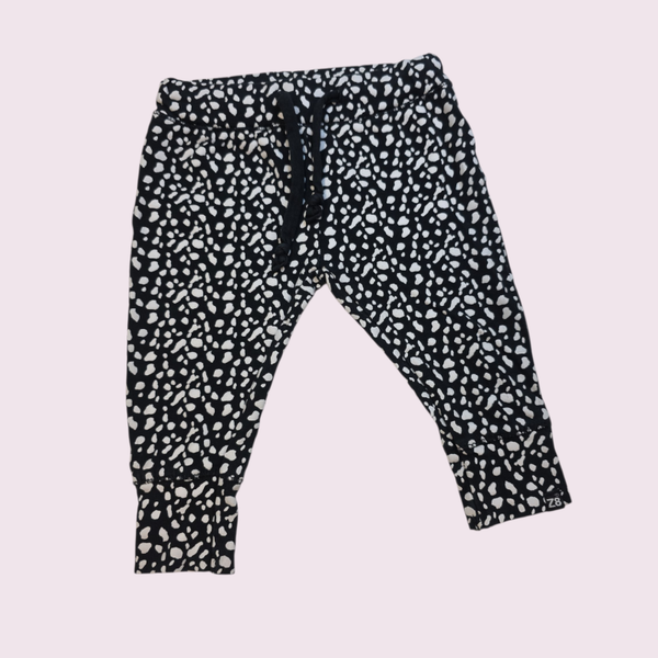 Vlekjes legging zwart wit maat 62