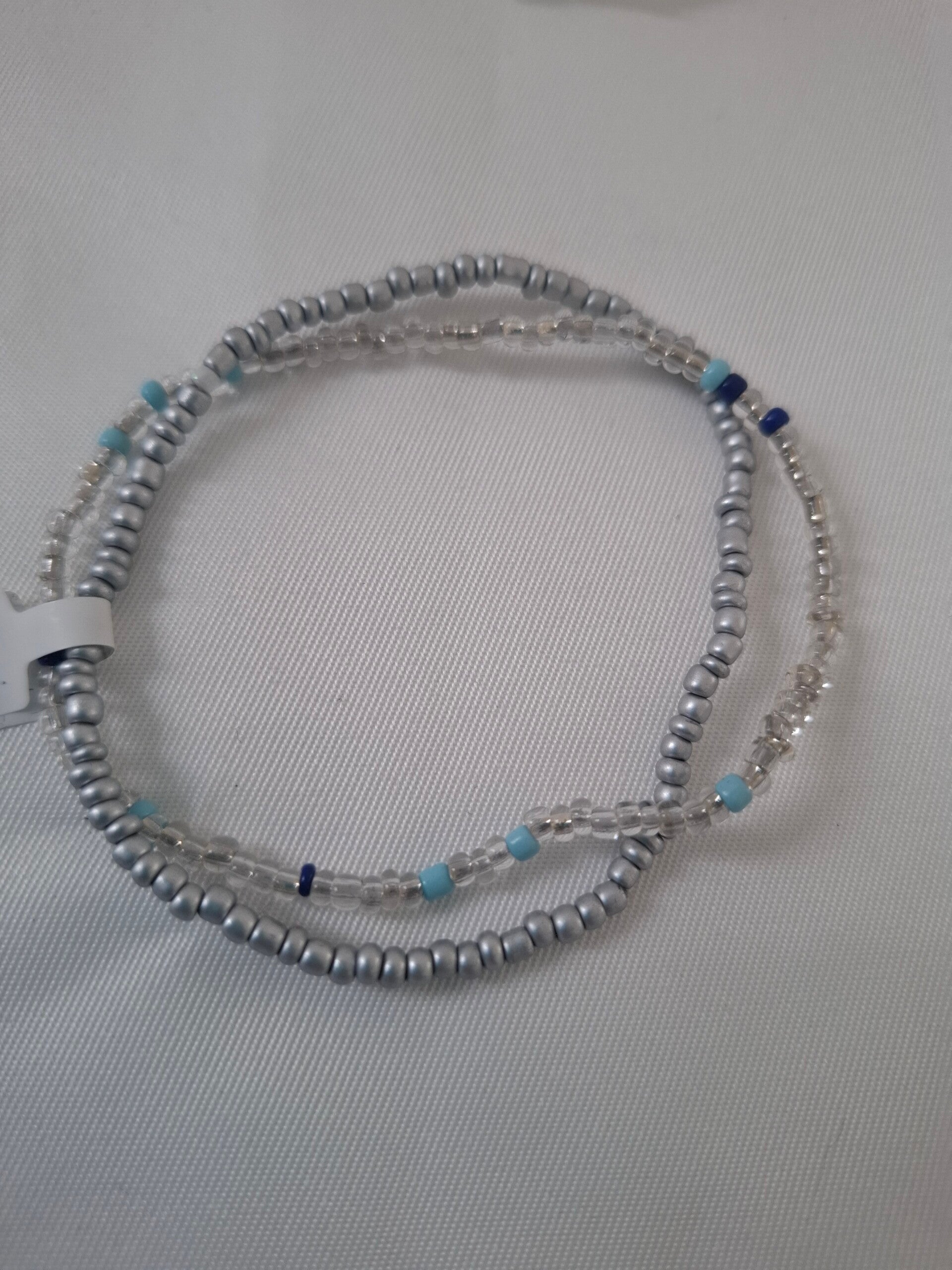 zilverkleurblauw enkelbandje