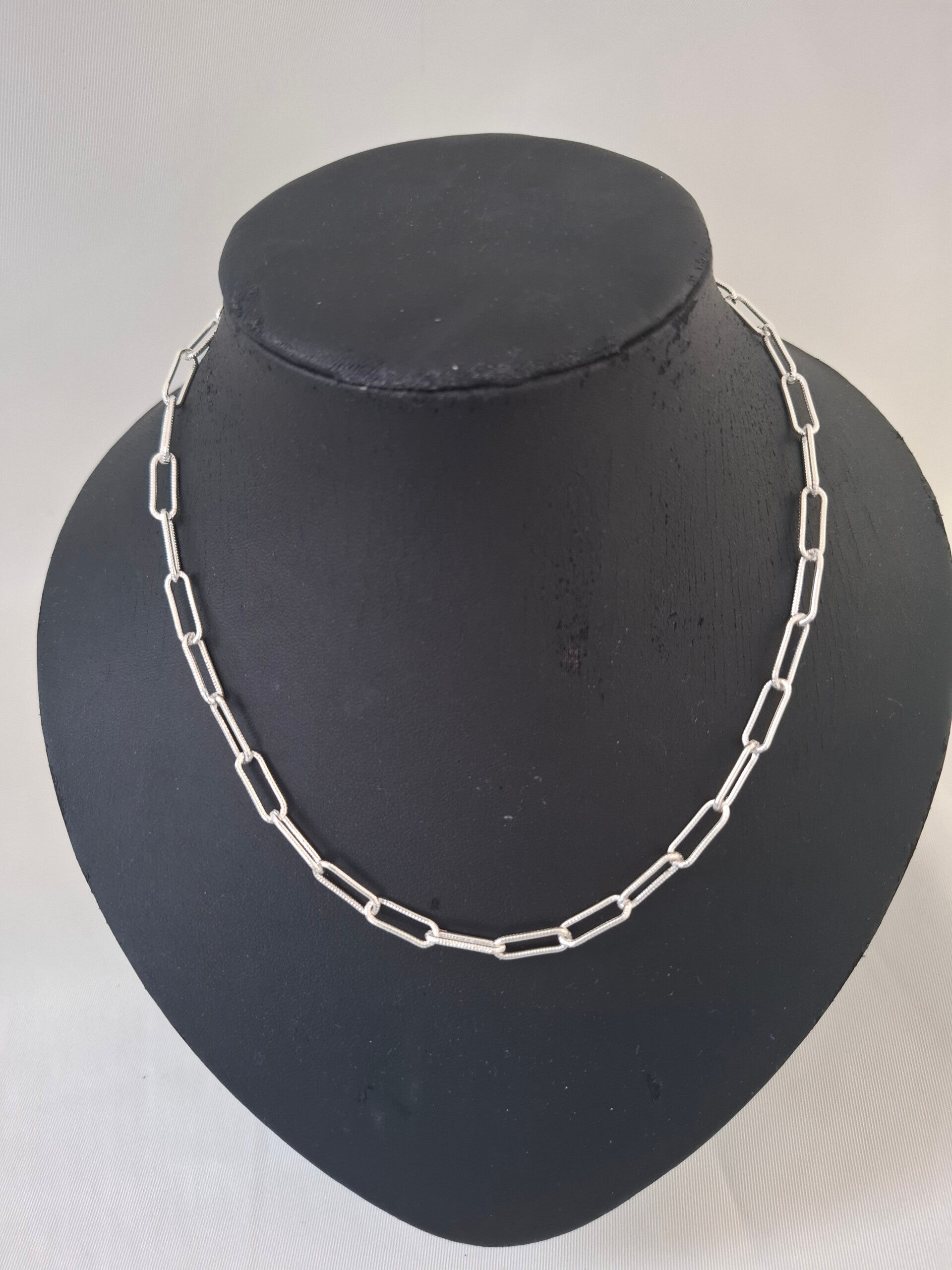 zilveren elegante fashion ketting