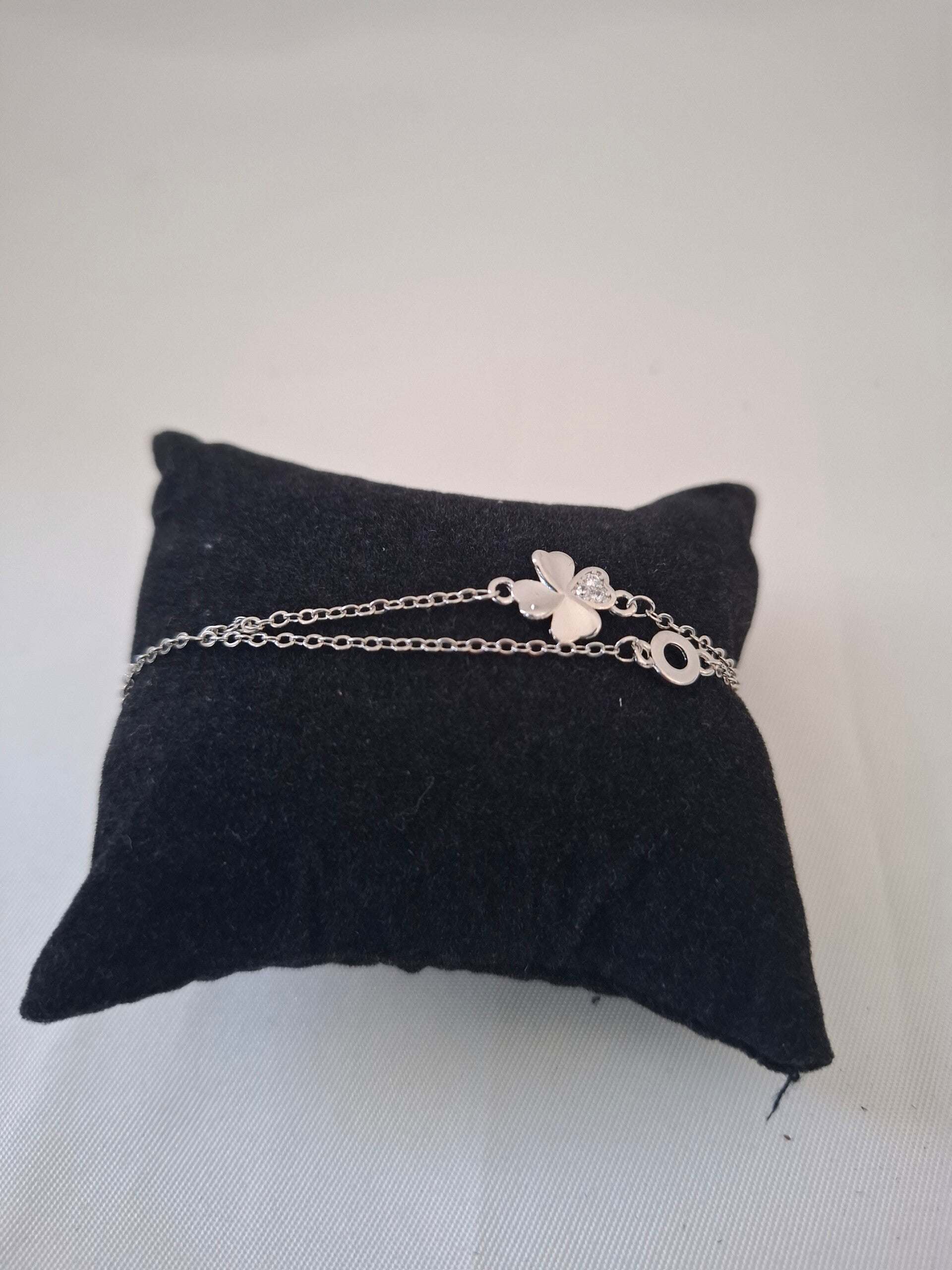 Zilver elegante klavertje 4 armband