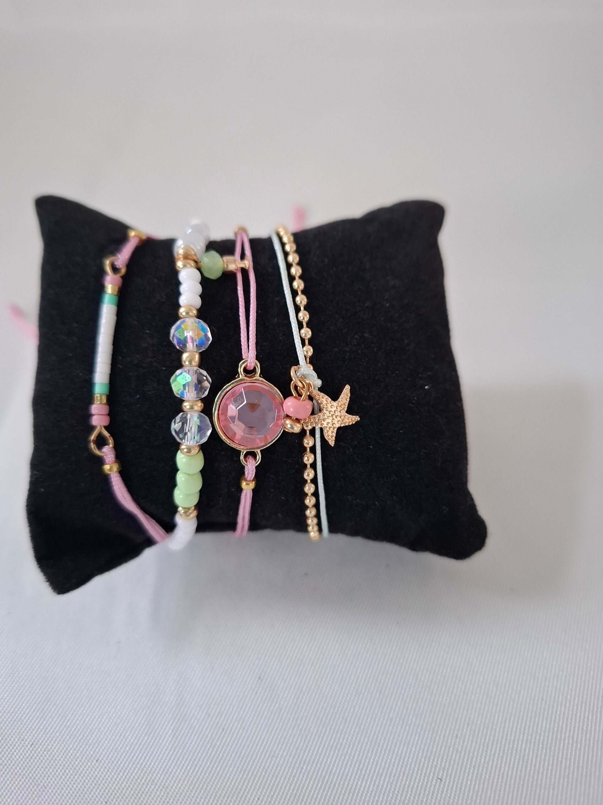 Rose zomer armbandjes