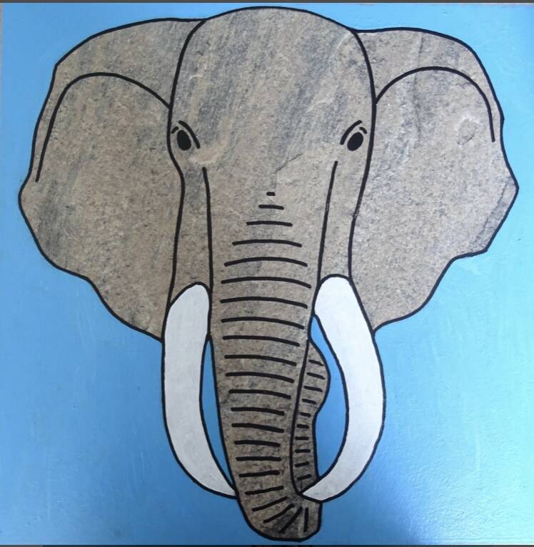 kunst op hout olifant