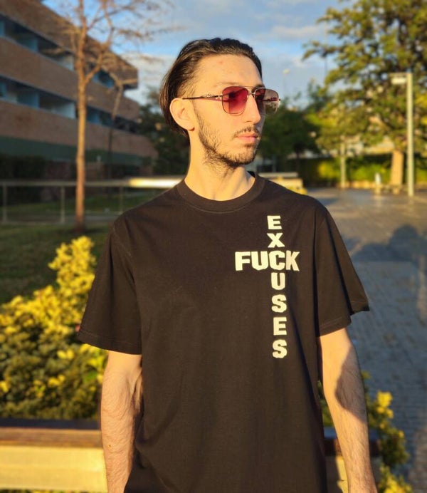 T-SHIRT OVERSIZED "FUCK EXCUSES" - BLACK